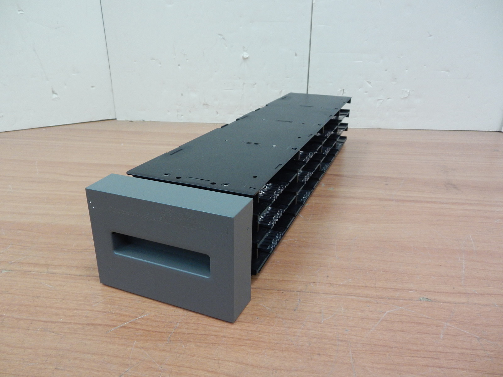 413512-001.jpg