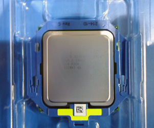 676946-001.jpg