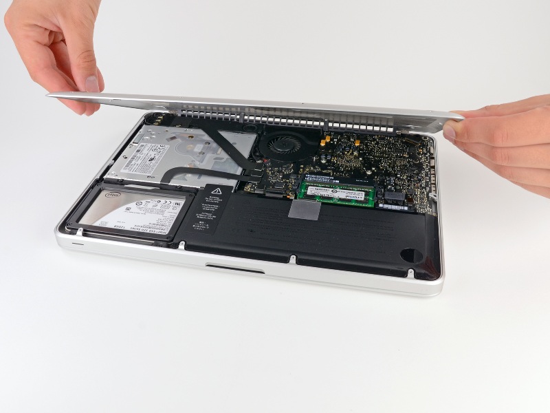 replace ram on macbook pro early 2011